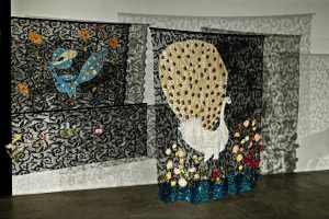 CANAN, GönülDili / Heart of Endearment, 2018, installation view, Peacock, 120 x 150 cm, tessuto, filo, paillette e tulle. Courtesy l’Artista e Galleria Michela Negrini